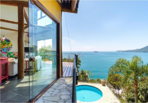 Pineapples Ubatuba - Mansão em condomínio com 4 quartos, piscina, área gourmet e vista para o mar